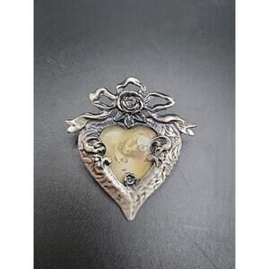Victorian Style Heart Small Picture Photo Frame Pin Brooch Valentine